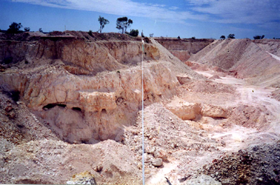 black opal mining, mining lightning ridge,opal mining in australia,australian Opal mines, australian Opal mines gemstones,Australian Opal mine ,Australian Opal mines lightning ridge,Australian Opal mines black opals,Australian Opal mines fire opal,Australian Opal mines green blue color opal,Australian Opal mines red opals