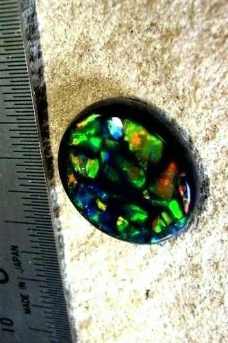 australian opal,black opal lightning ridge australian