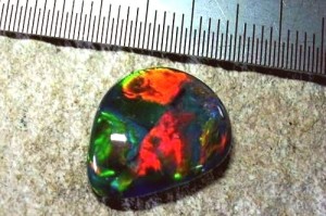 gemstone opal,opals,black opals