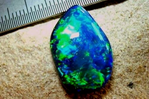 Opals from official Heritage site in Australia.