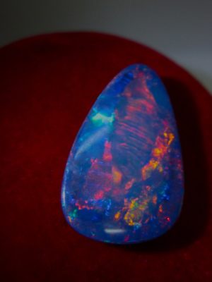 custom opal jewelry Australian opal rings handmade,why buy opal gemstones