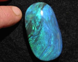 australian opal history, official emblem opal,australian opal,big opal