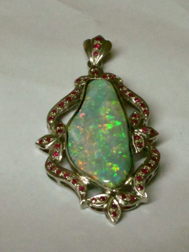 Special unique opal rings must have heritage opals by Graham Black.