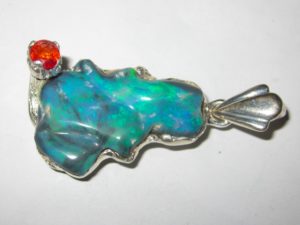 opal carving pendent,opal necklace,opal pendent,black opal pendent