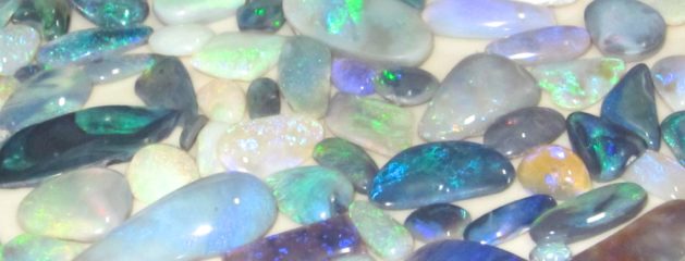 Wholesale opals gemstones.