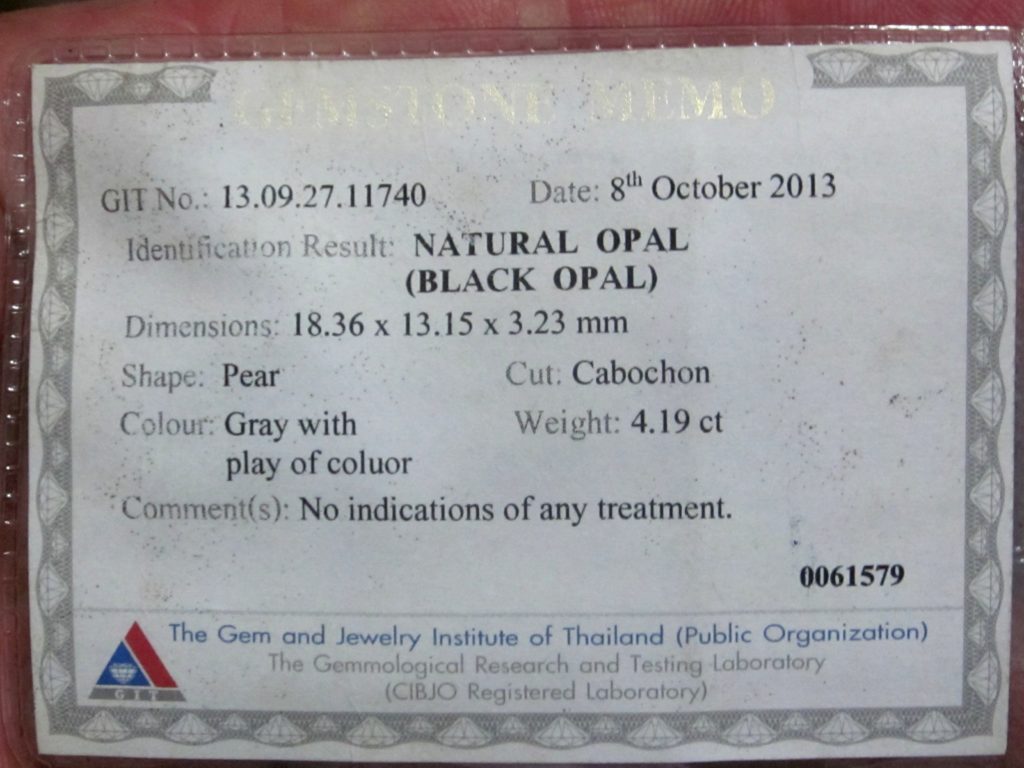 opals,green blue opal