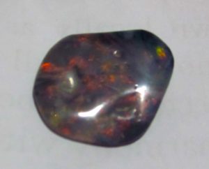 carved opal gemstone,carved opal,carved black opal