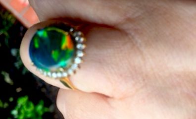 opal diamonds rings,opal rings,black opal rings