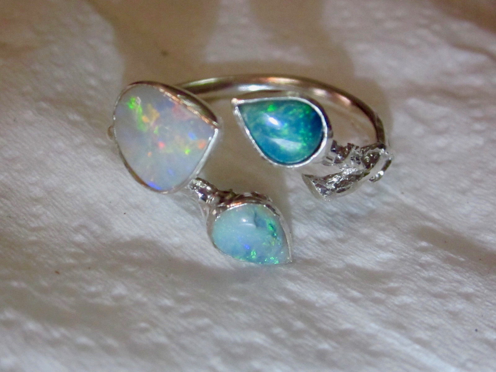 Opal rings jewellery guaranteed natural Australian gemstones 100%.
