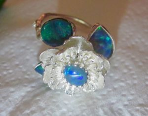 opal ring,gold opal ring,opal rings