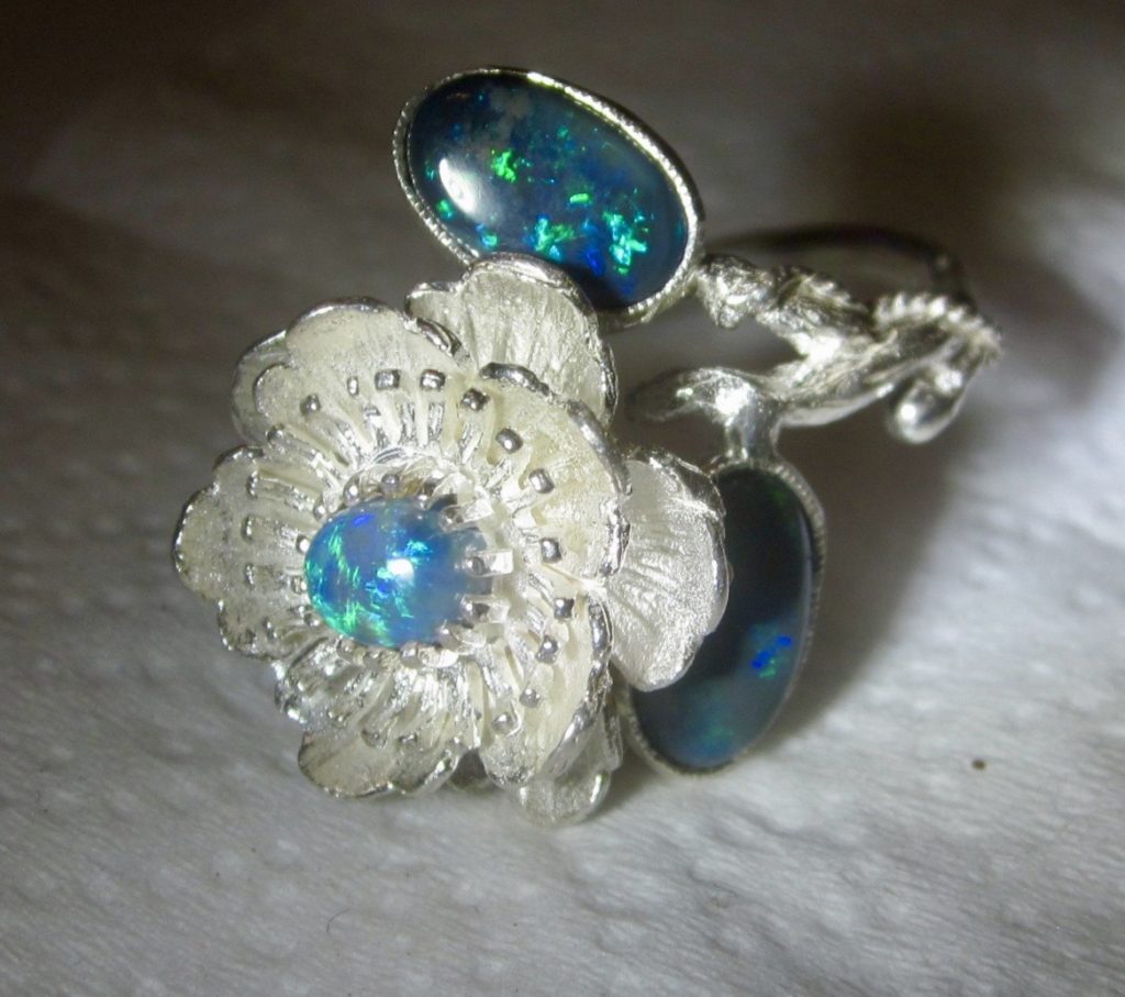 Ladies ring opals